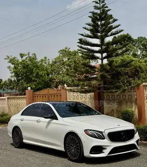 Mercedes-Benz E300 2018 White