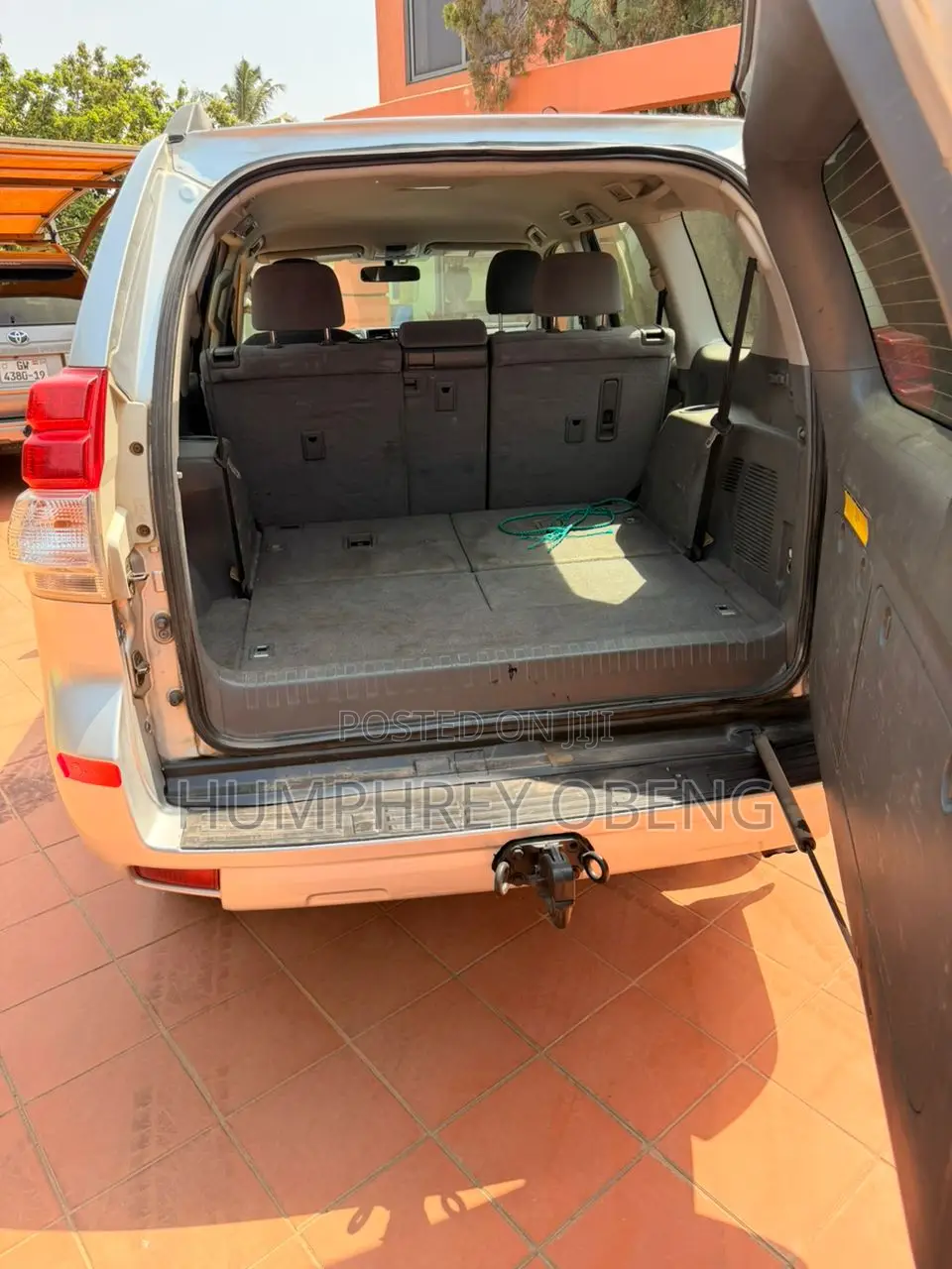 Toyota Land Cruiser Prado 4.0 Petrol TX 2012 Silver