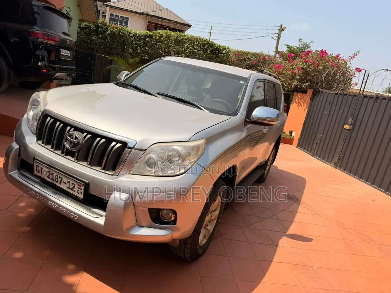 Toyota Land Cruiser Prado 4.0 Petrol TX 2012 Silver
