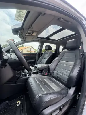 Honda CR-V Touring AWD 2018 Silver