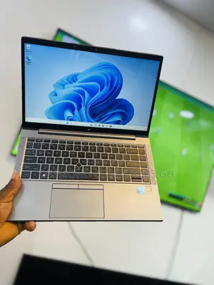 Laptop HP ZBook Firefly G8 8GB Intel Core i5 SSD 256GB