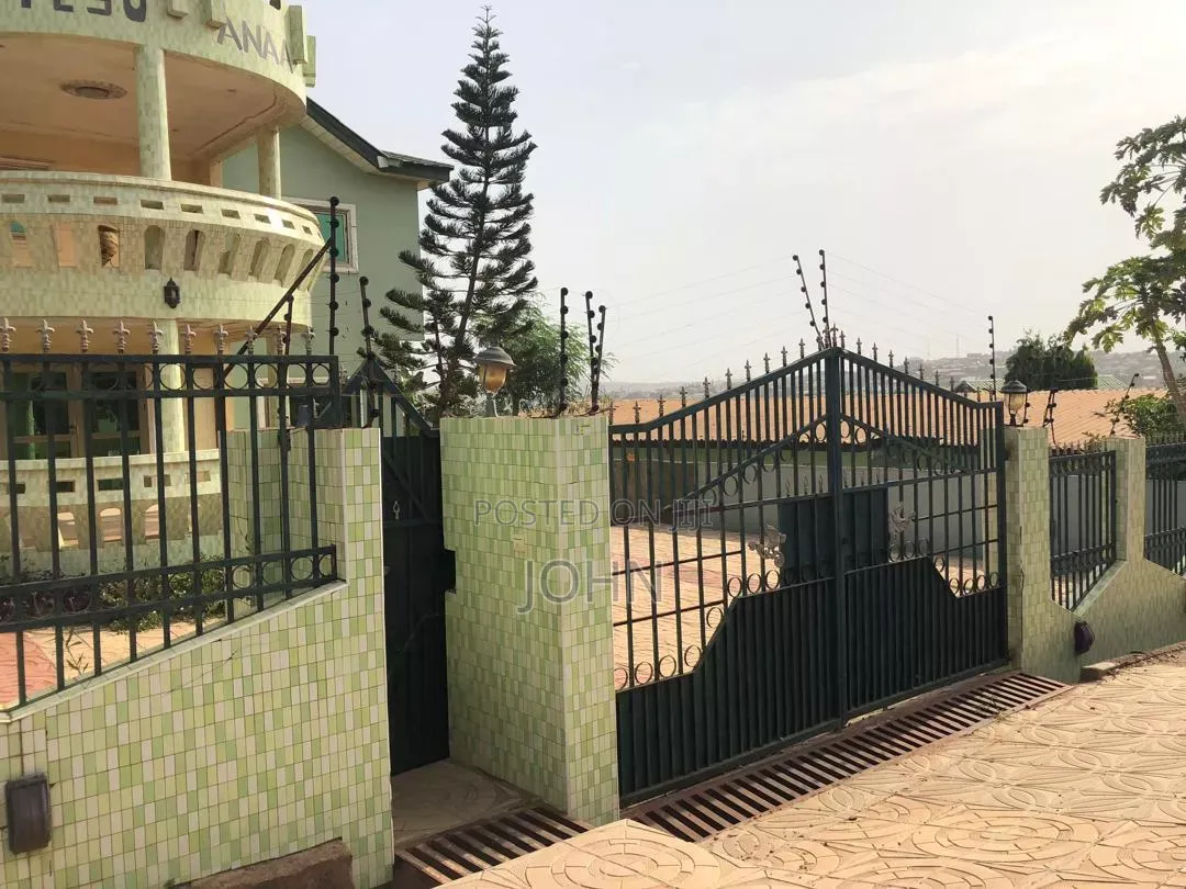 5bdrm House in Survivorestates, Post Office Area for sale