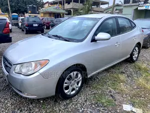 Hyundai Elantra 2010 Silver