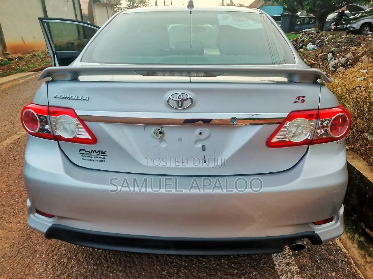 Toyota Corolla Fielder 1.8 Petrol FWD 2013 Silver