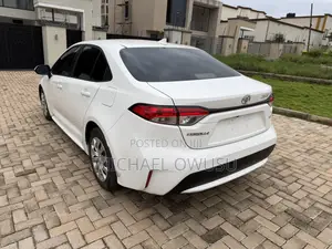 Toyota Corolla 2020 White