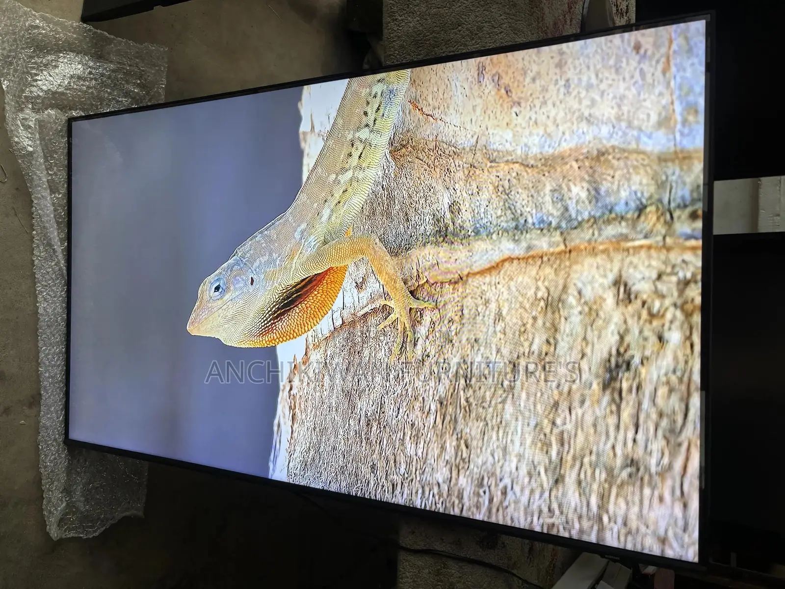 Samsung Airslim 50 Inches Smart Tizen Os Software Tv Masterpiece