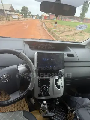 Toyota Voxy 2013 Black