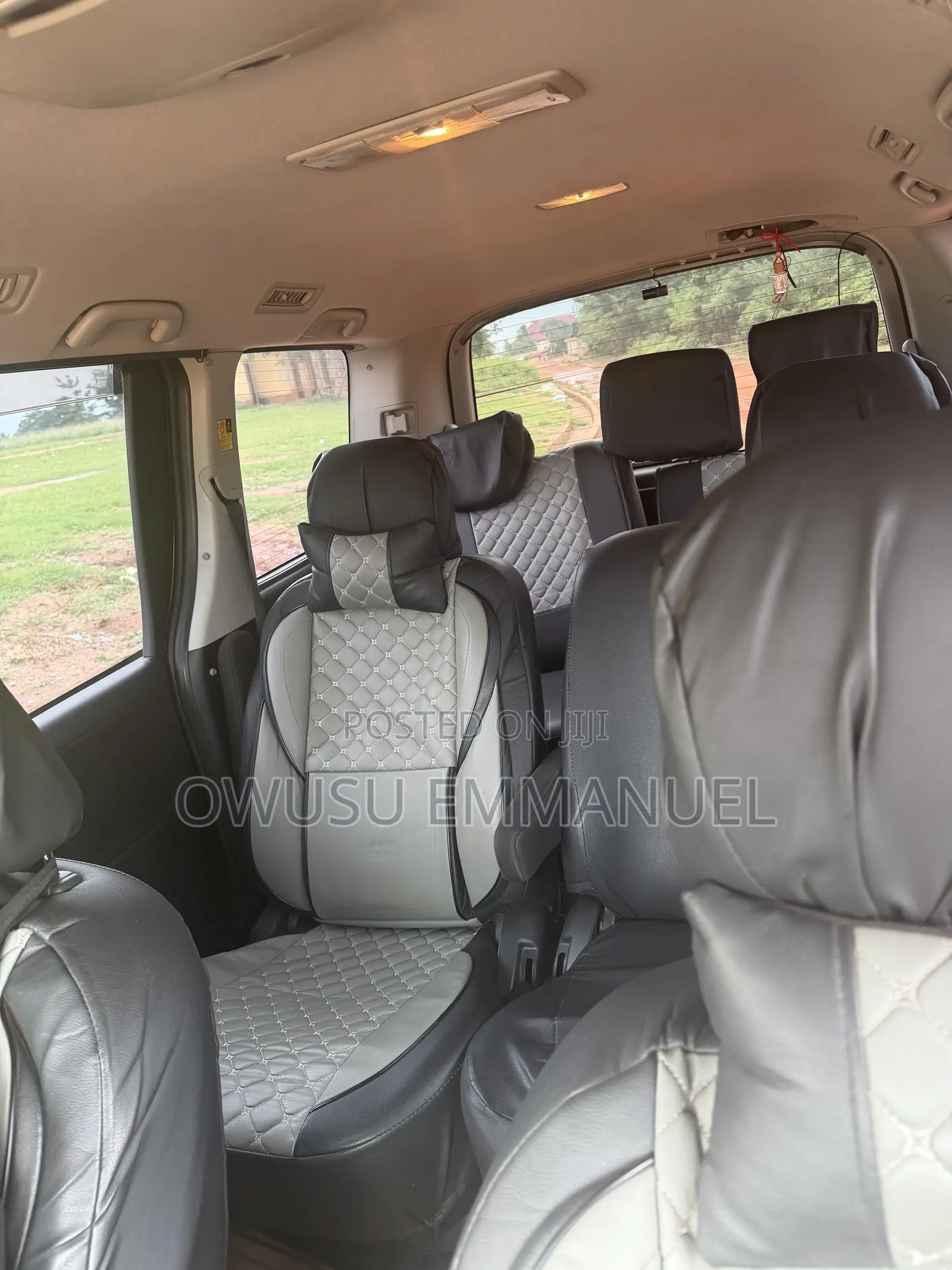 Toyota Voxy 2013 Black