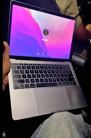 Laptop Apple MacBook Pro 2017 8GB Intel Core i5 SSD 128GB