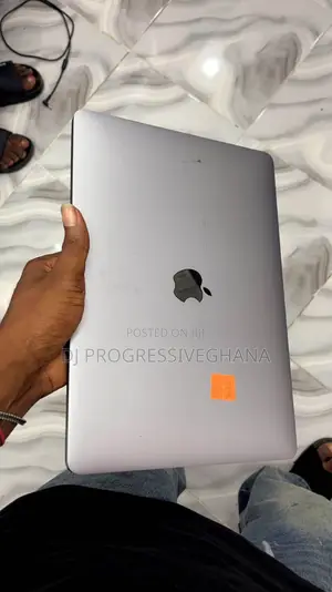 Laptop Apple MacBook Pro 2017 8GB Intel Core i5 SSD 128GB