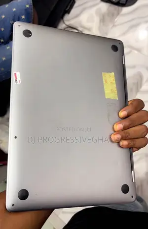 Laptop Apple MacBook Pro 2017 8GB Intel Core i5 SSD 128GB