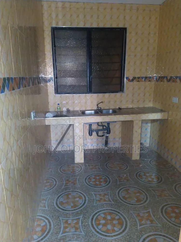 1bdrm Apartment in Emena J H S School, Asokore Mampong Municipal