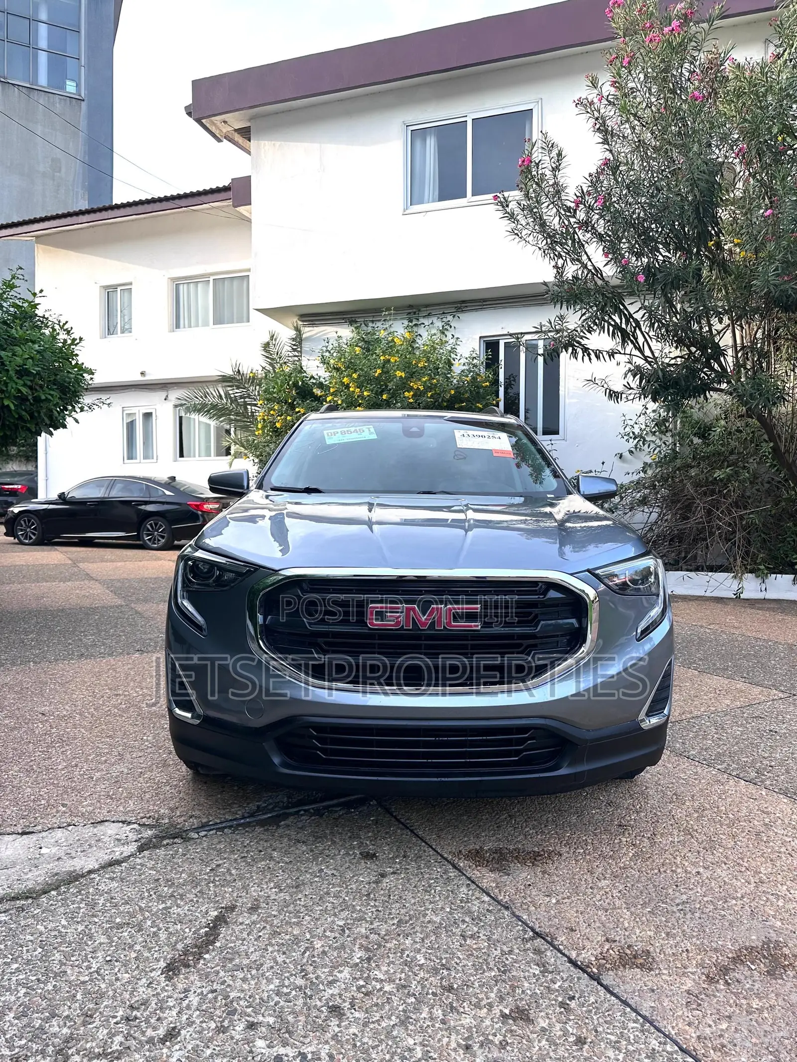 GMC Terrain SLE FWD 2019 Silver