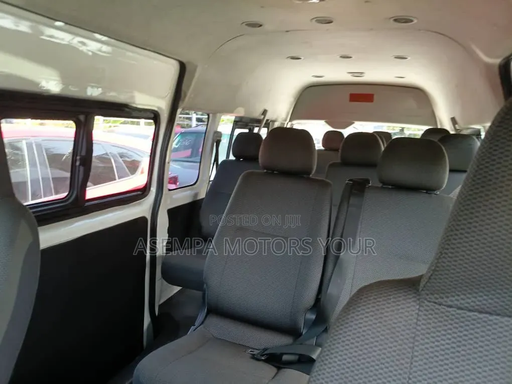Toyota IST 2012 White