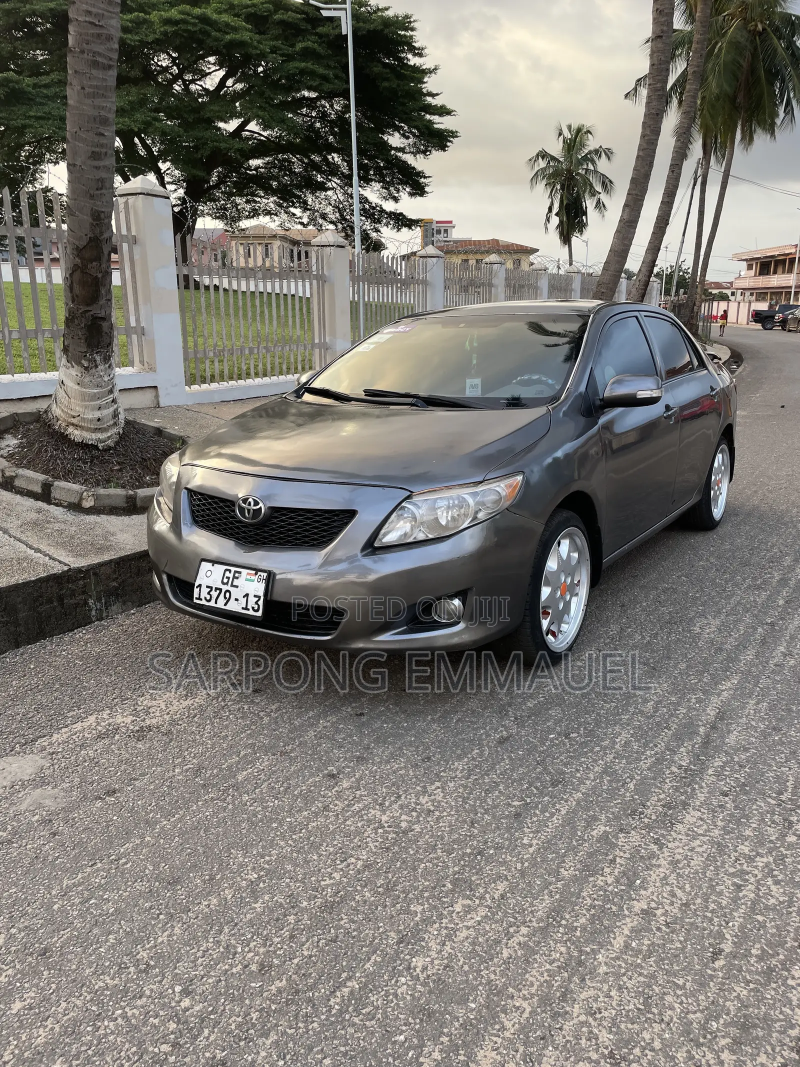 Toyota Corolla 2010 Gray