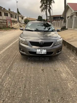Toyota Corolla 2010 Gray