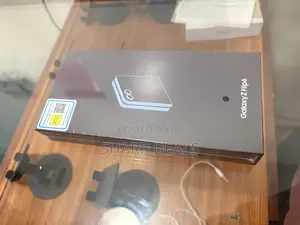 New Samsung Galaxy Z Flip6 256 GB Blue