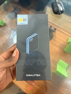 New Samsung Galaxy Z Flip6 256 GB Blue
