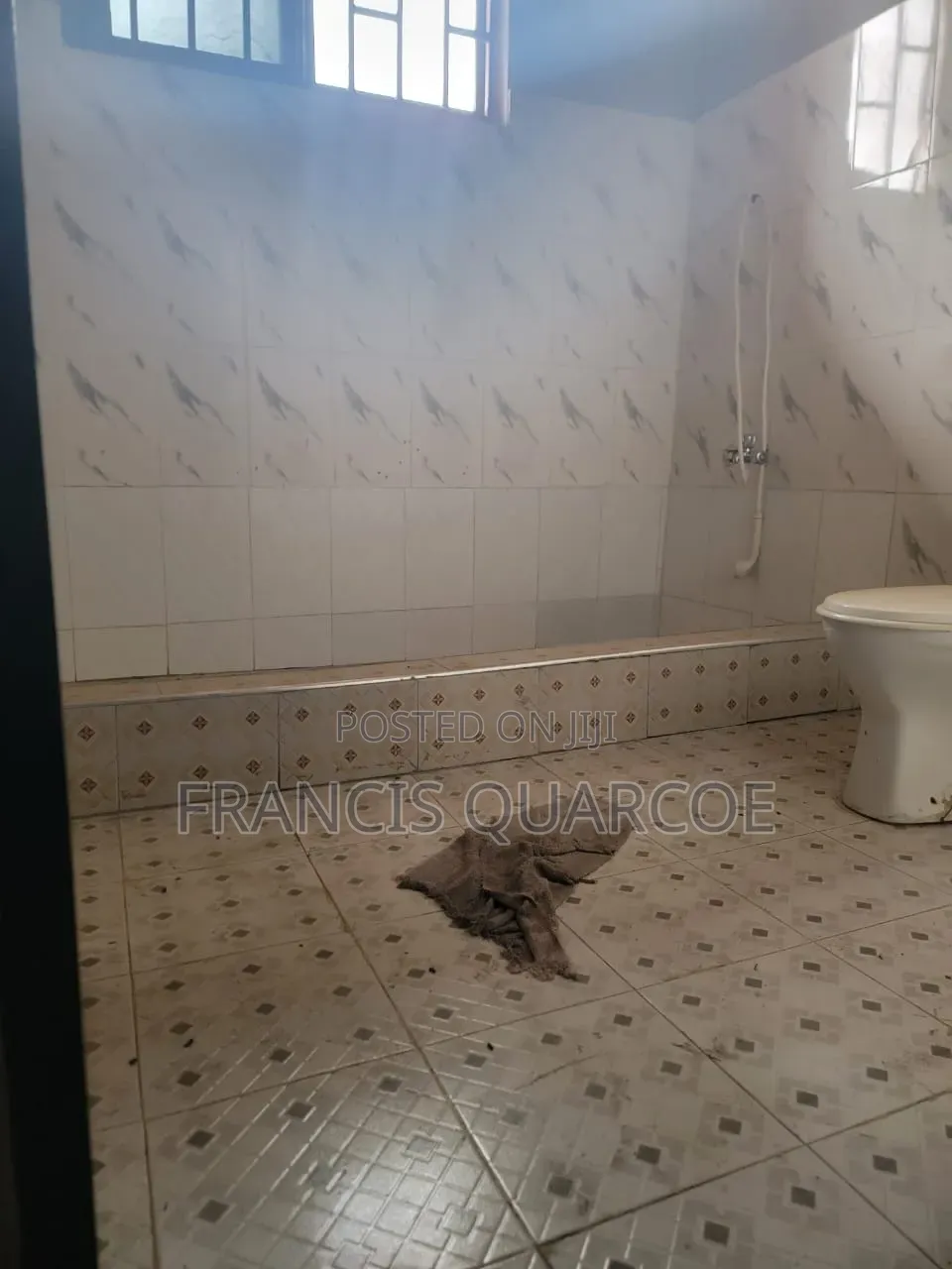 3bdrm Apartment in Paradise Residential Area for rent