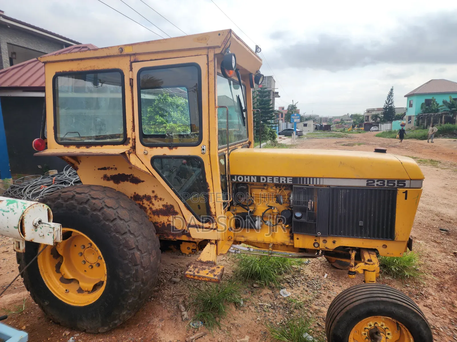 John Deere 2355 Utility Tractor