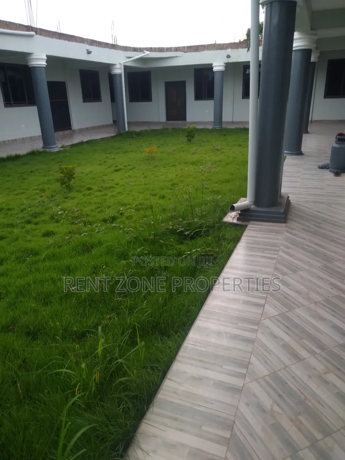 2bdrm Apartment in Ofankor for rent