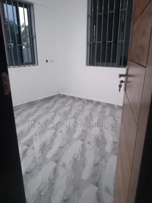 2bdrm Apartment in Ofankor for rent