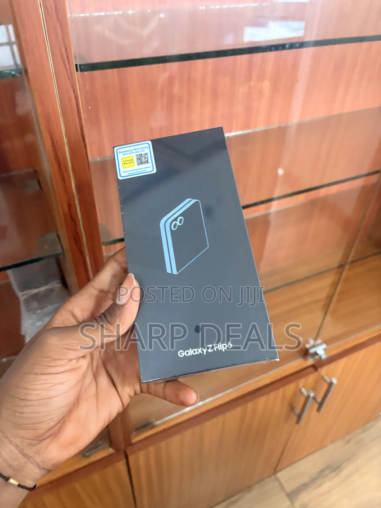 New Samsung Galaxy Z Flip6 256 GB Blue