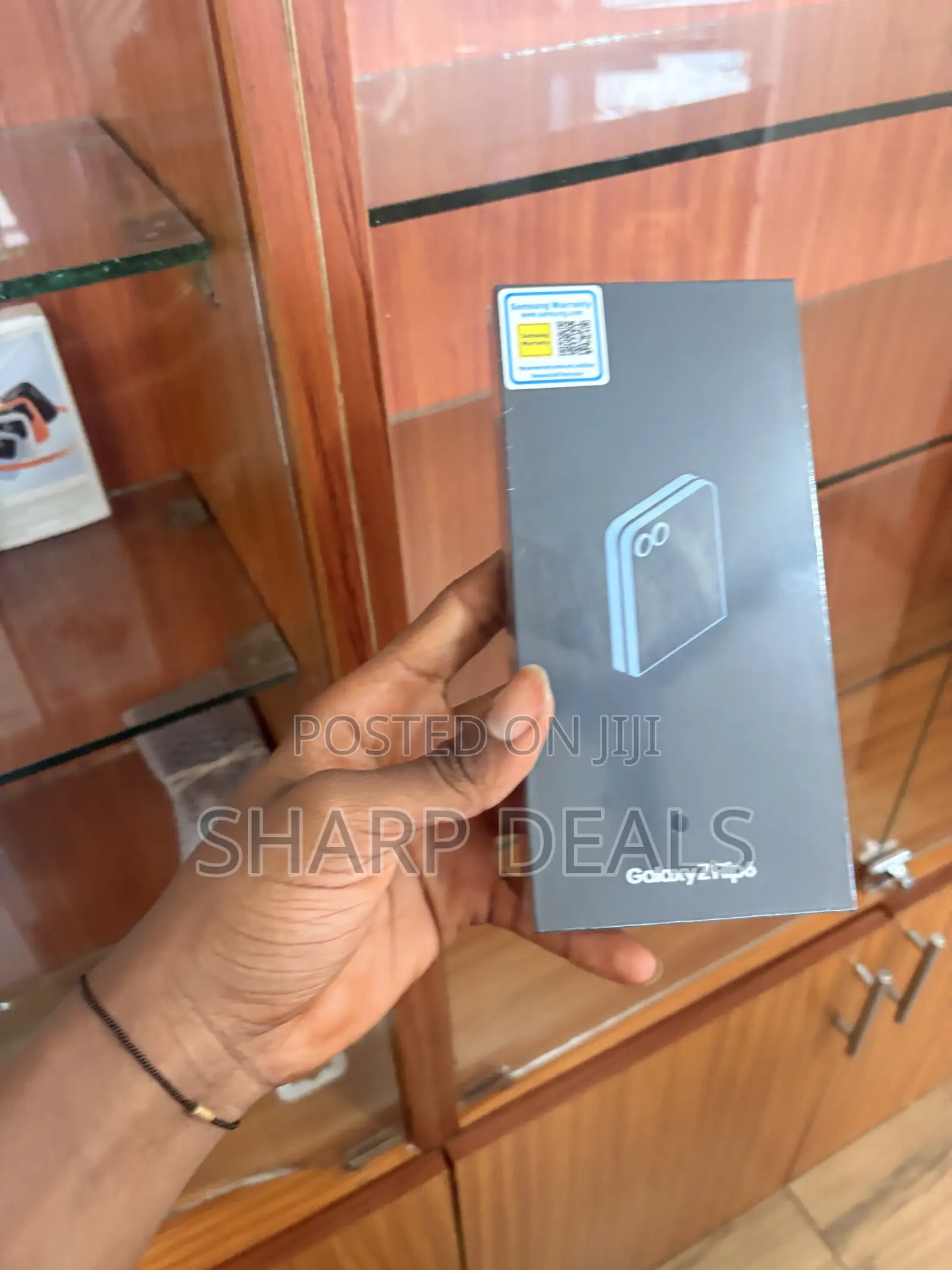 New Samsung Galaxy Z Flip6 256 GB Blue