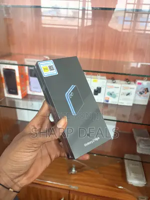 New Samsung Galaxy Z Flip6 256 GB Blue