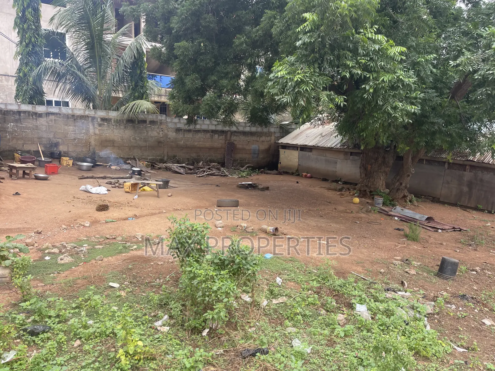 100/90 Plot of Land for Sale at Dome Pillar2 No Litigation