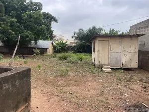 100/90 Plot of Land for Sale at Dome Pillar2 No Litigation