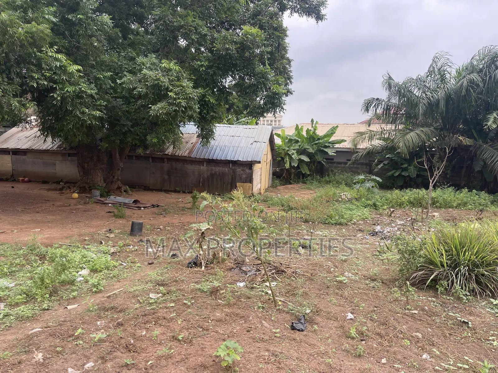 100/90 Plot of Land for Sale at Dome Pillar2 No Litigation