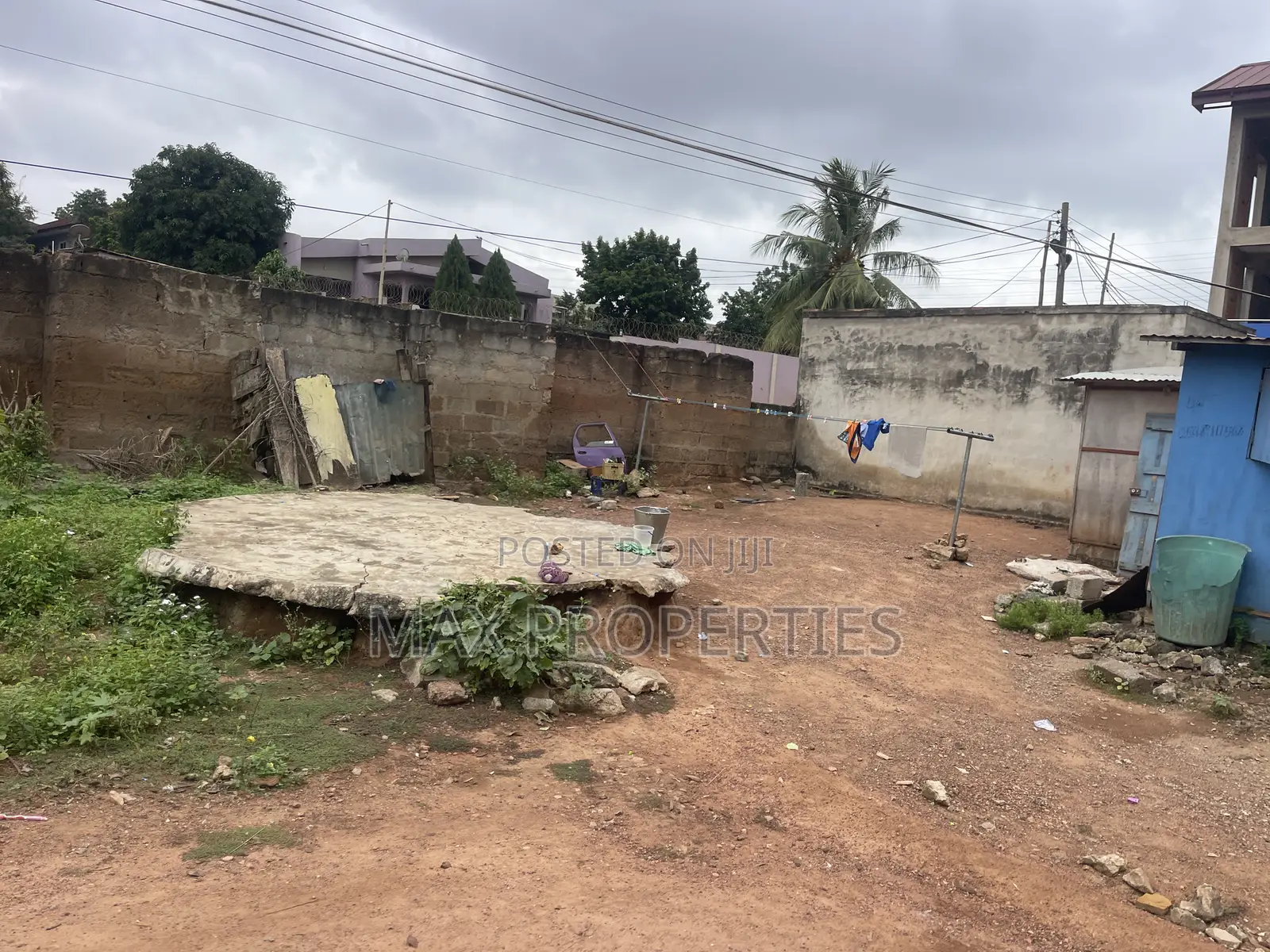 100/90 Plot of Land for Sale at Dome Pillar2 No Litigation