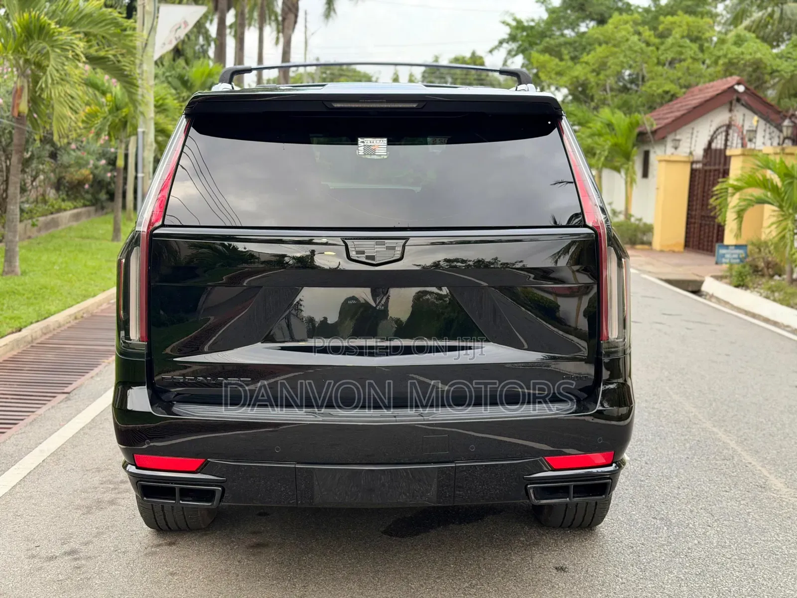 Cadillac Escalade 2023 Black