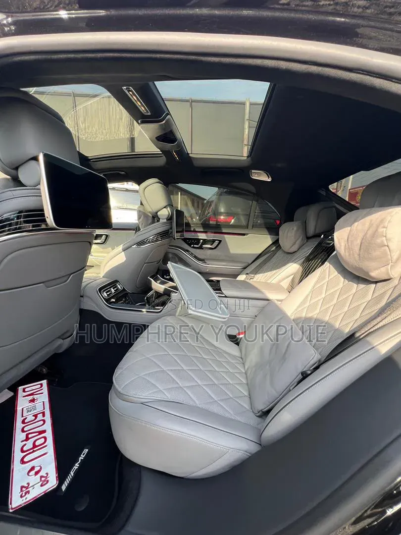 Mercedes-Benz S-Class 2024 Black
