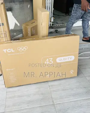 Super Classic TCL 43” Smart Satellite Android (Black)