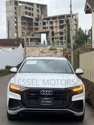 Audi Q8 55 Premium AWD quattro 2020 White