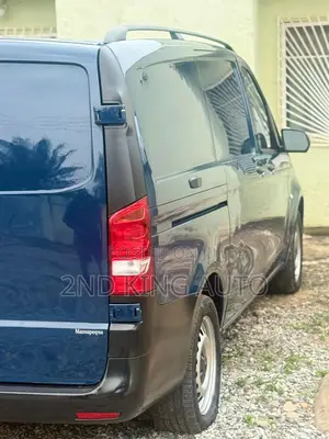 Mercedes-Benz Metris 2.0 FWD 2016 Blue