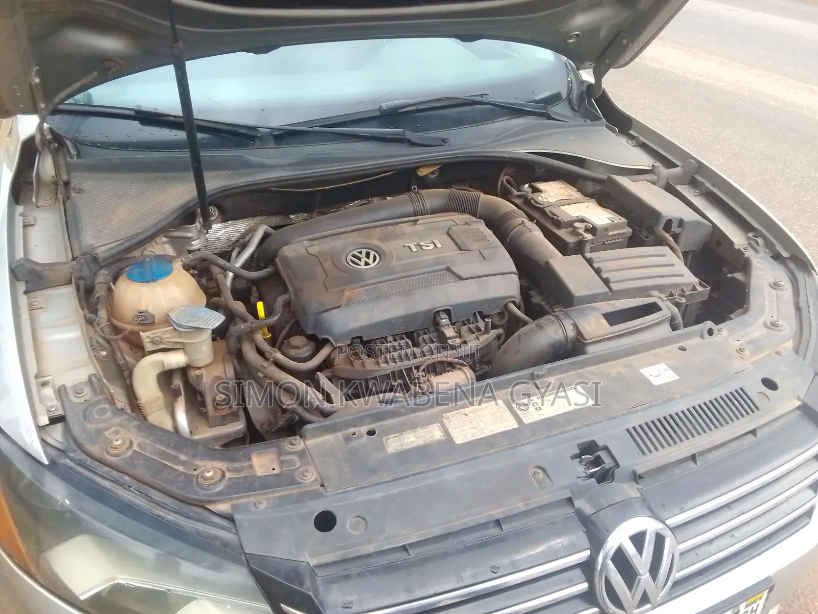 Volkswagen Passat 2021 Silver