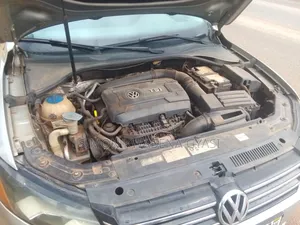 Volkswagen Passat 2021 Silver