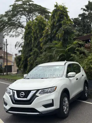 Nissan Rogue S AWD 2017 White