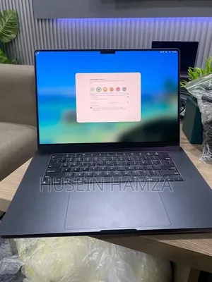 Laptop Apple MacBook Pro 2024 M4 Max 128GB Apple M4 Max SSD 2T