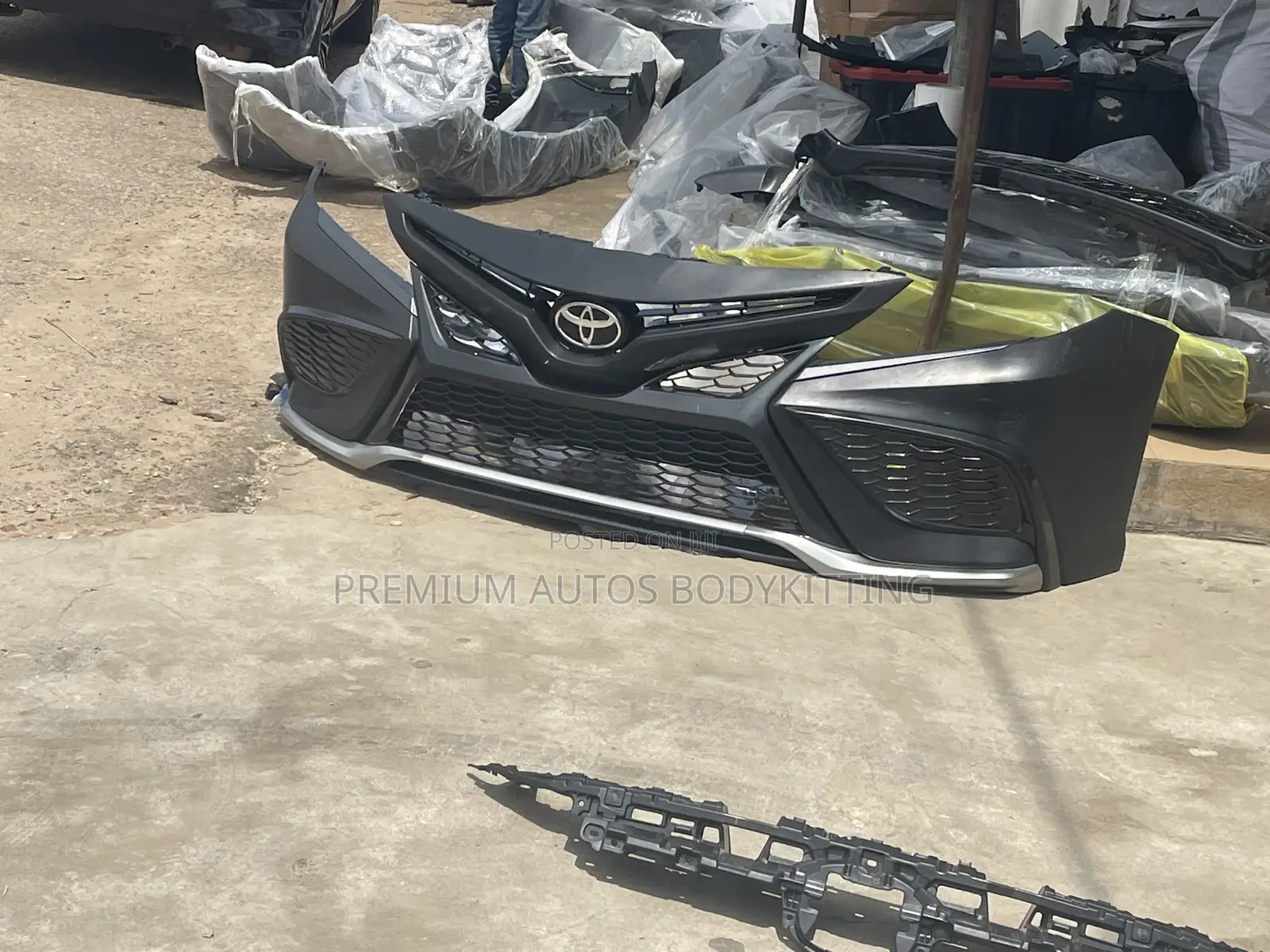 Toyota Camry 2020 Front Bumper – High-Quality Replacement Oem Style