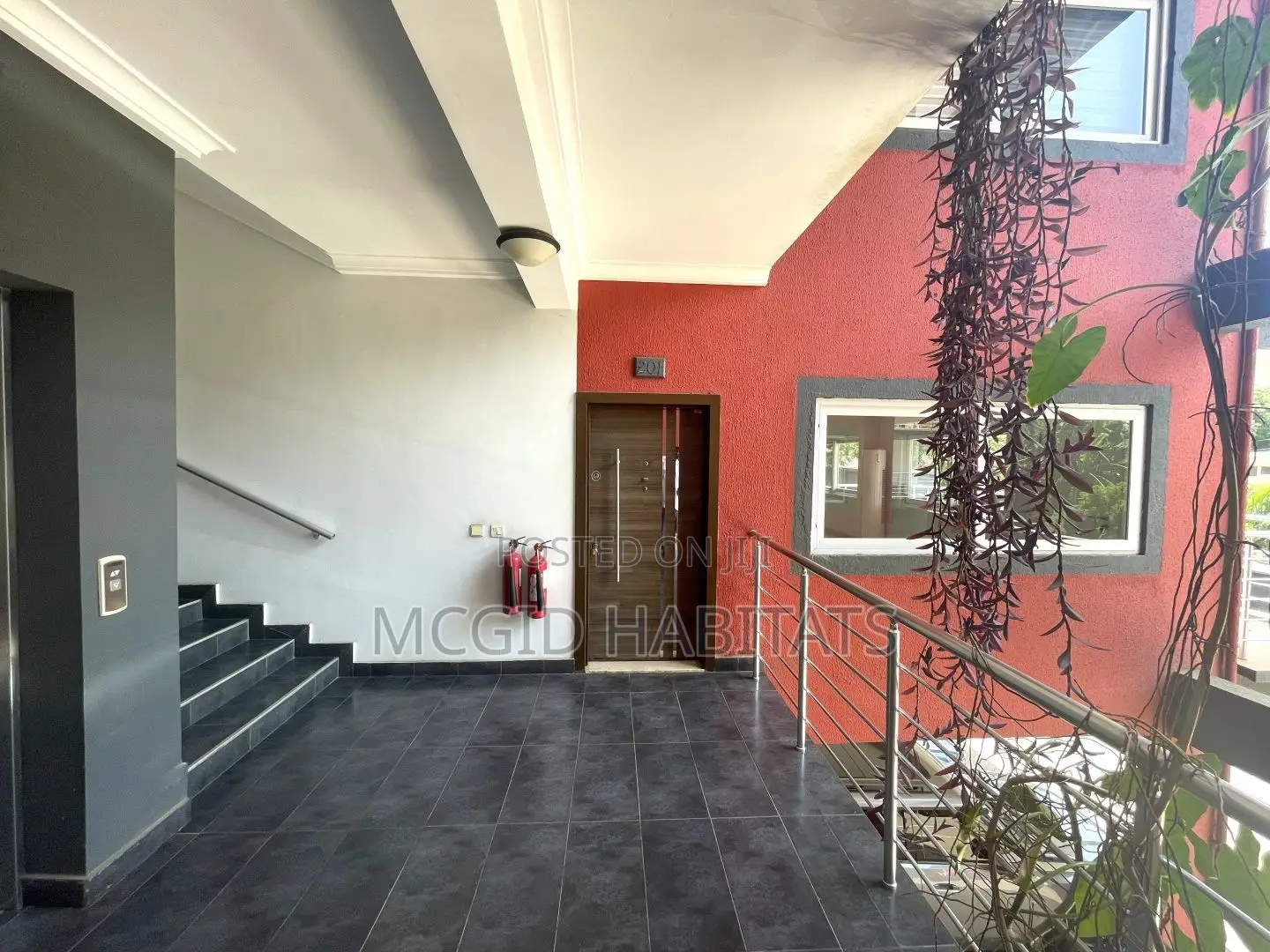 3bdrm Apartment in North Ridge for sale