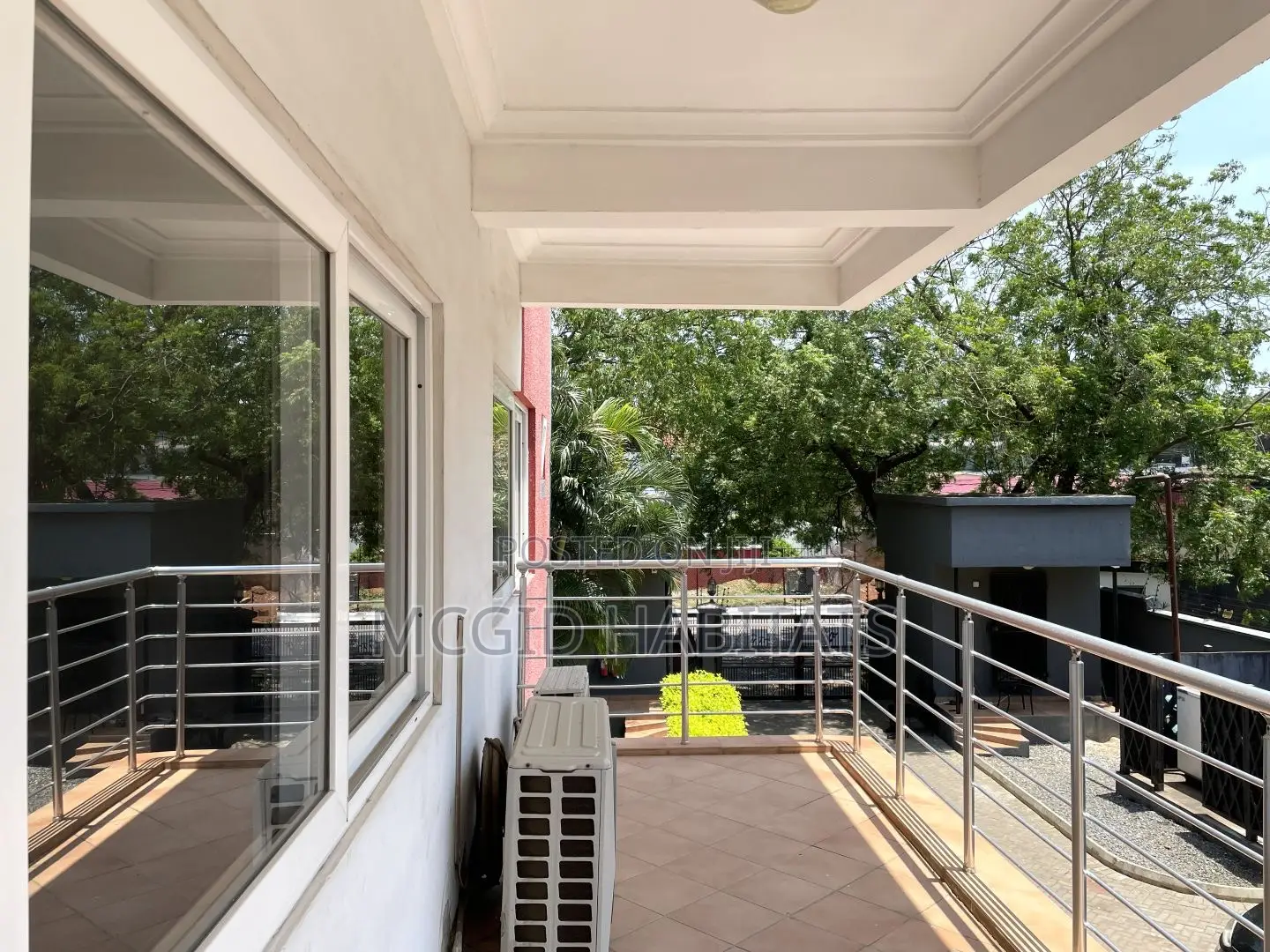 3bdrm Apartment in North Ridge for sale