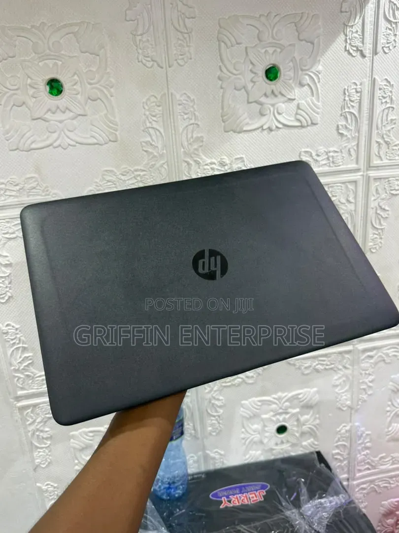 Laptop HP ZBook 15u 8GB Intel Core i7 HDD+SSD 128GB