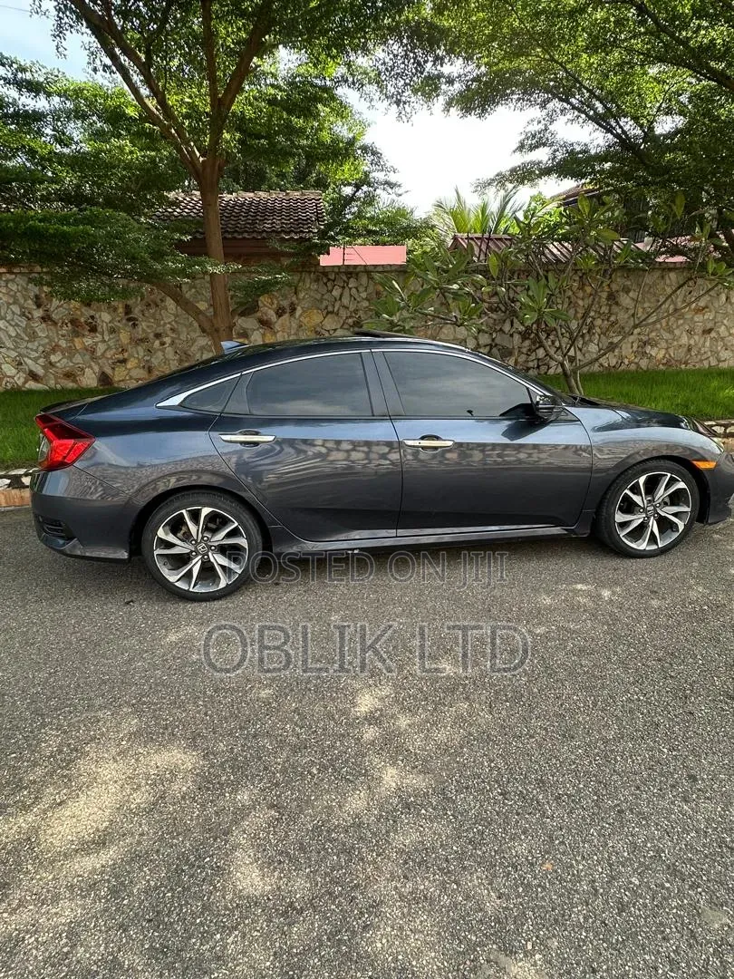 Honda Civic 2019 Black