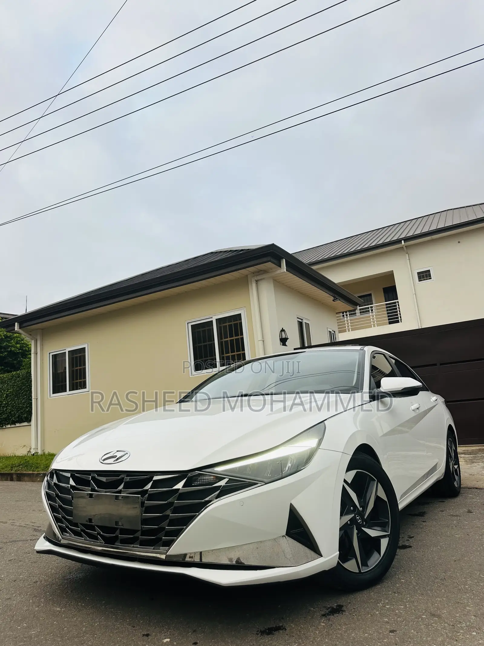 Hyundai Elantra Limited 2023 White