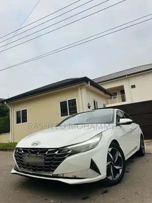 Hyundai Elantra Limited 2023 White