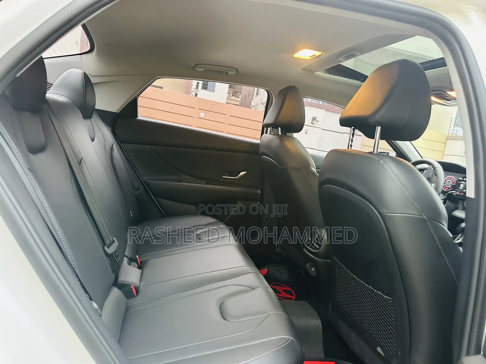 Hyundai Elantra Limited 2023 White